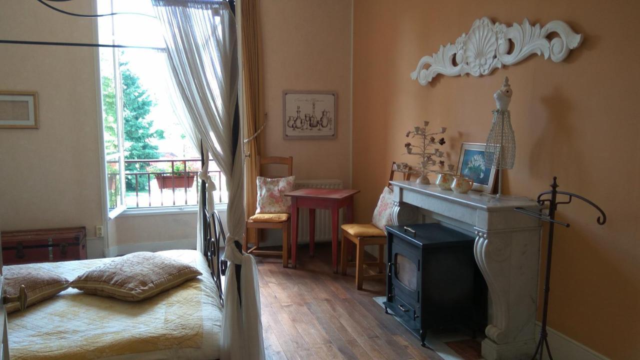 Chambres D'Hotes-Chateau Constant Bessines-sur-Gartempe Екстериор снимка