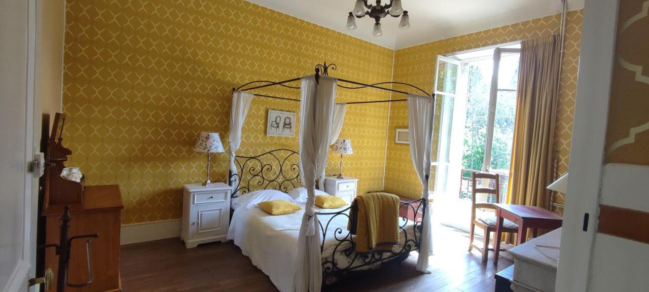 Chambres D'Hotes-Chateau Constant Bessines-sur-Gartempe Екстериор снимка